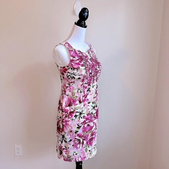 Dress Barn Pink Floral Print Sleeveless Sheath Dress Size 4Petite **Like New** - Picture 2 of 12